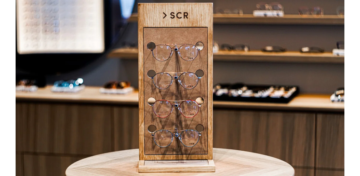 SCR Display Stand for 4 Pairs