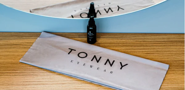 Microfiber Cleaning Cloth for Eyewear (large)