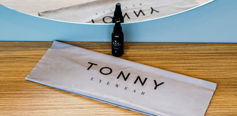 Microfiber Cleaning Cloth for Eyewear (large)