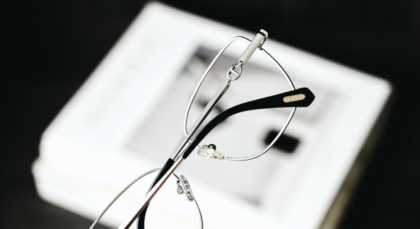 TONNY: The Art of Timeless Style